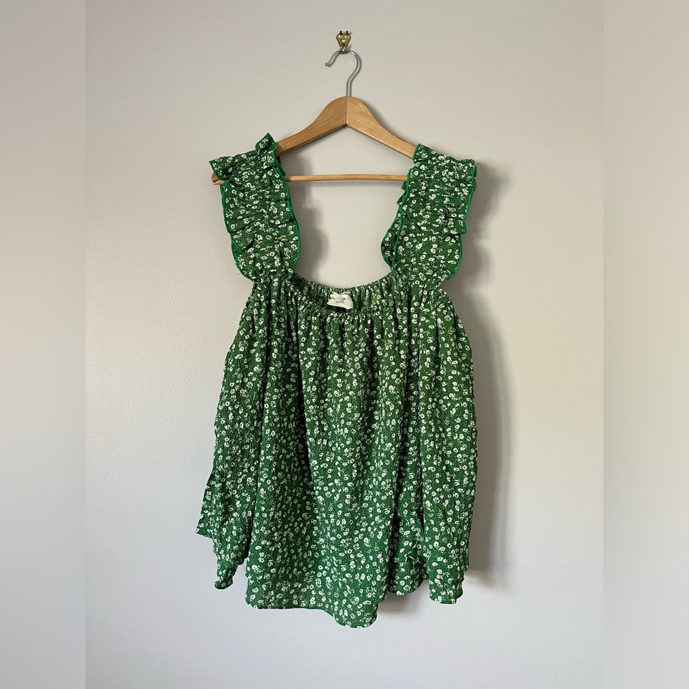 Tuckernuck Green Dotsy Floral Taylor Blouse (XL)